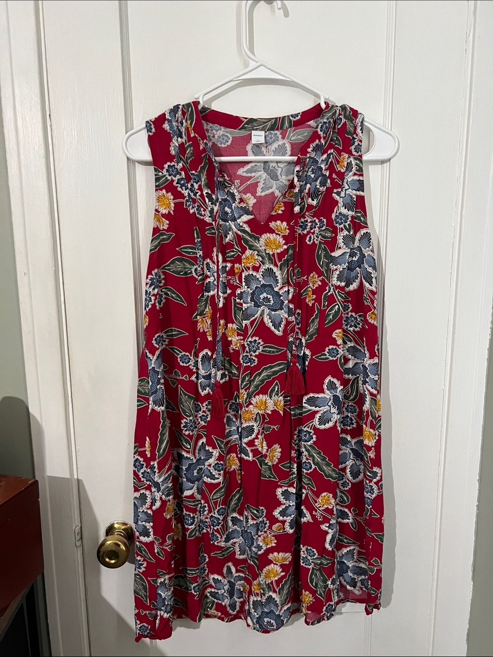 Old Navy Red Floral Tie-Neck Sleeveless Dress